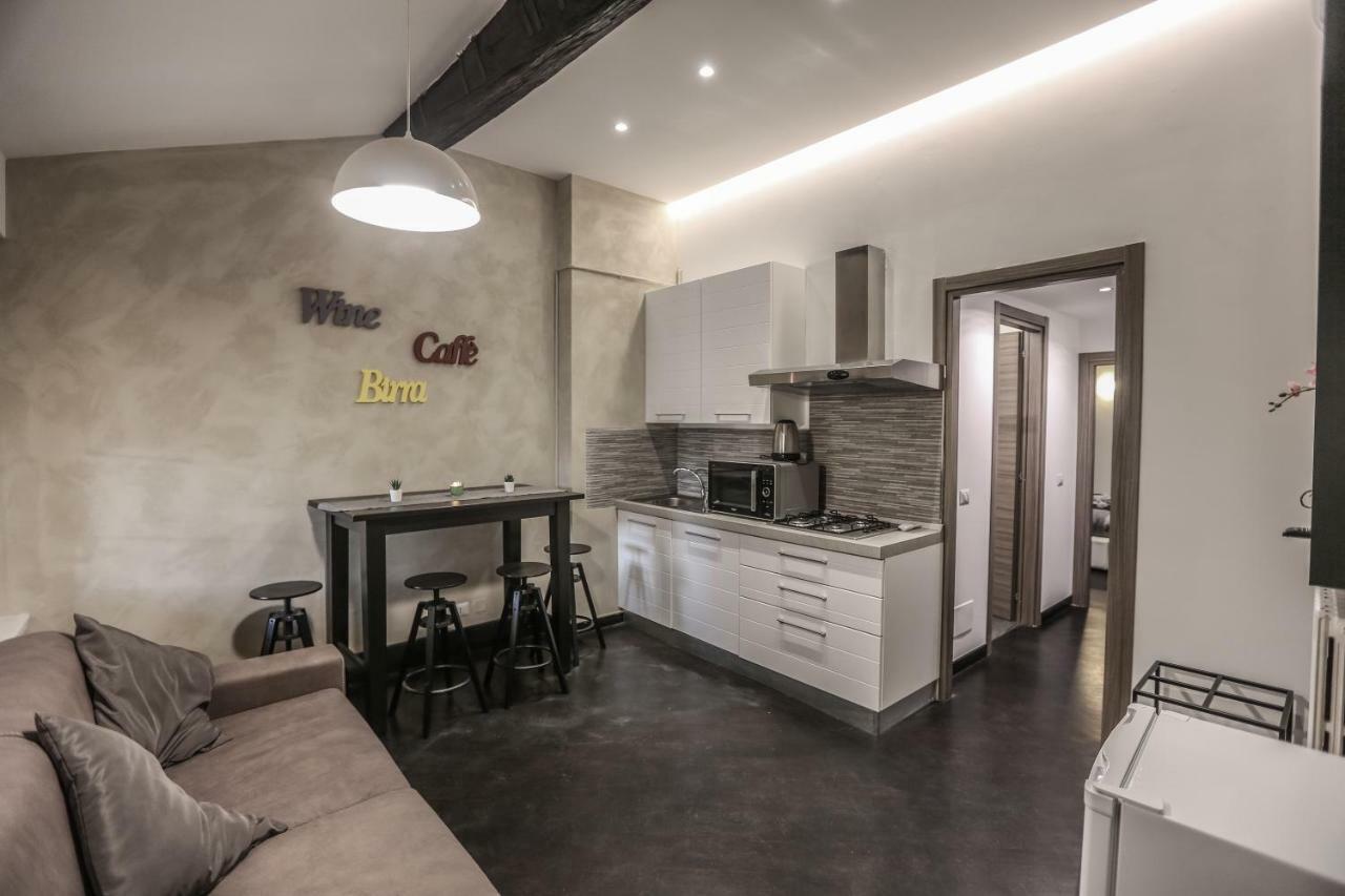 Stylish Apartment Near Duomo Милан Экстерьер фото