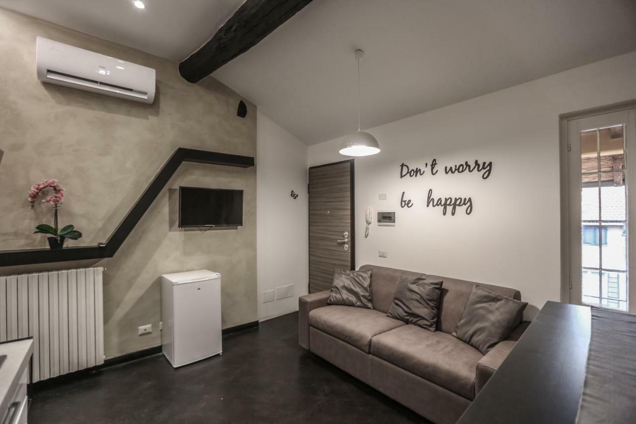 Stylish Apartment Near Duomo Милан Экстерьер фото