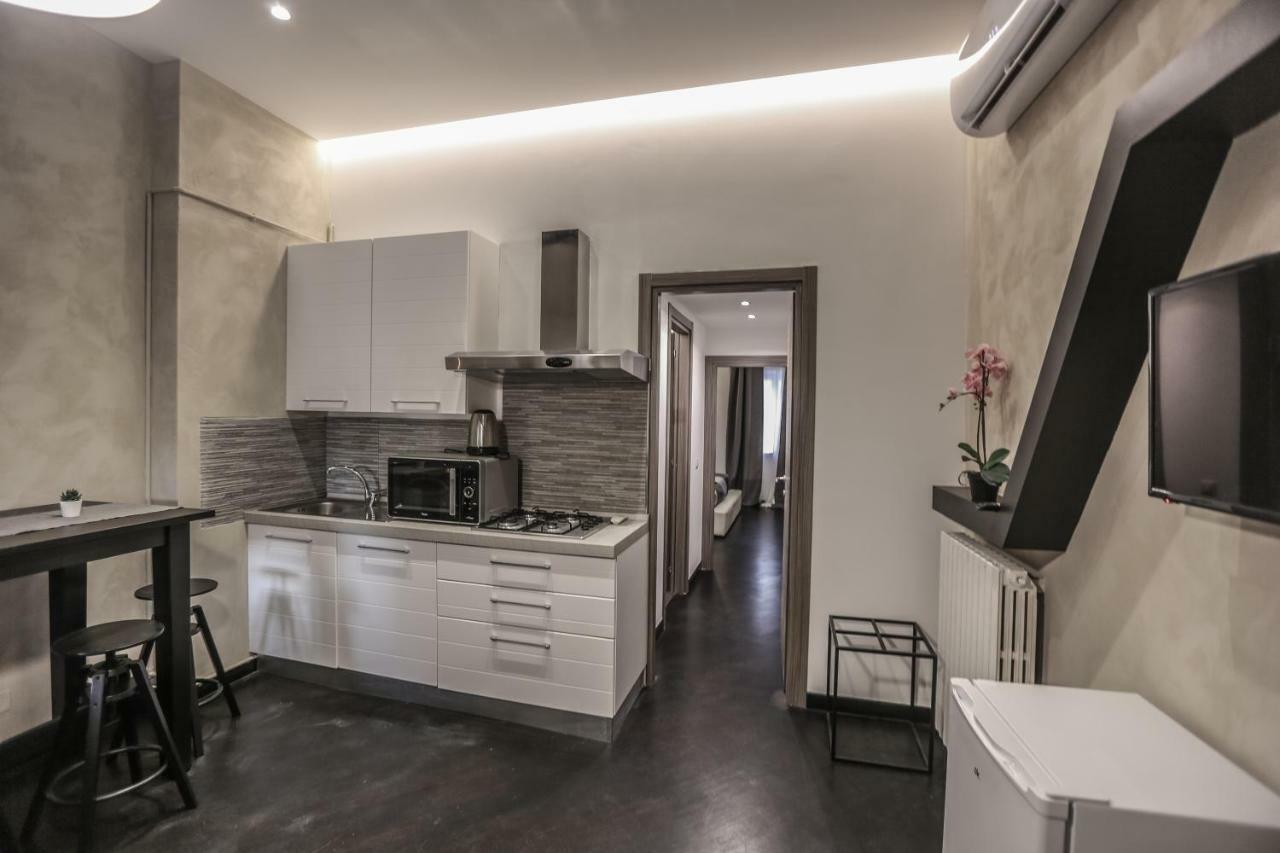 Stylish Apartment Near Duomo Милан Экстерьер фото