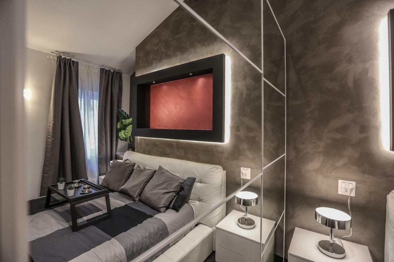 Stylish Apartment Near Duomo Милан Экстерьер фото